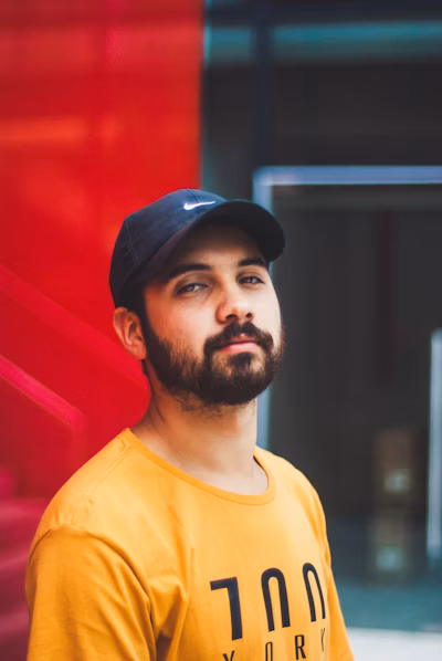 Photo of Daniel Hayes