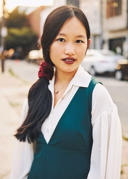 Photo of Sophia Bennett